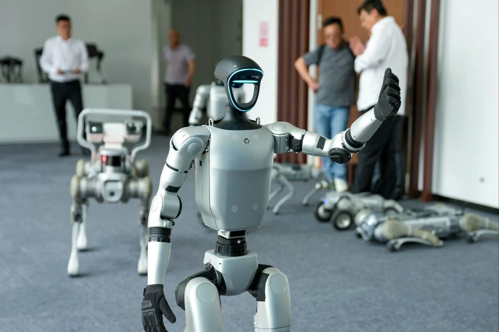 A Unitree humanoid robot